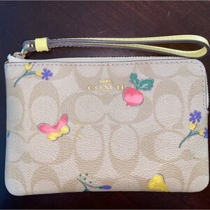 Brand New Coach Wristlet